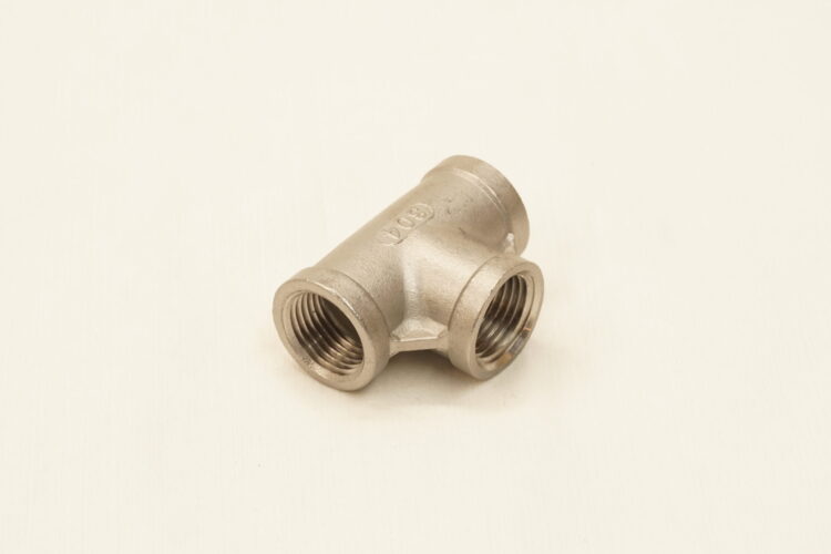 1/2" stainless steel NPT female tee