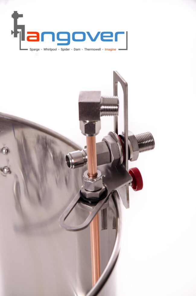 top side view of copper whirlpool arm attched to a Hangover 1/2" NPT adapter for brew kettles.