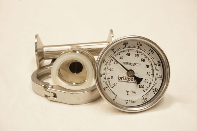 stainless TC tee with clamp, thermometer, and flanges