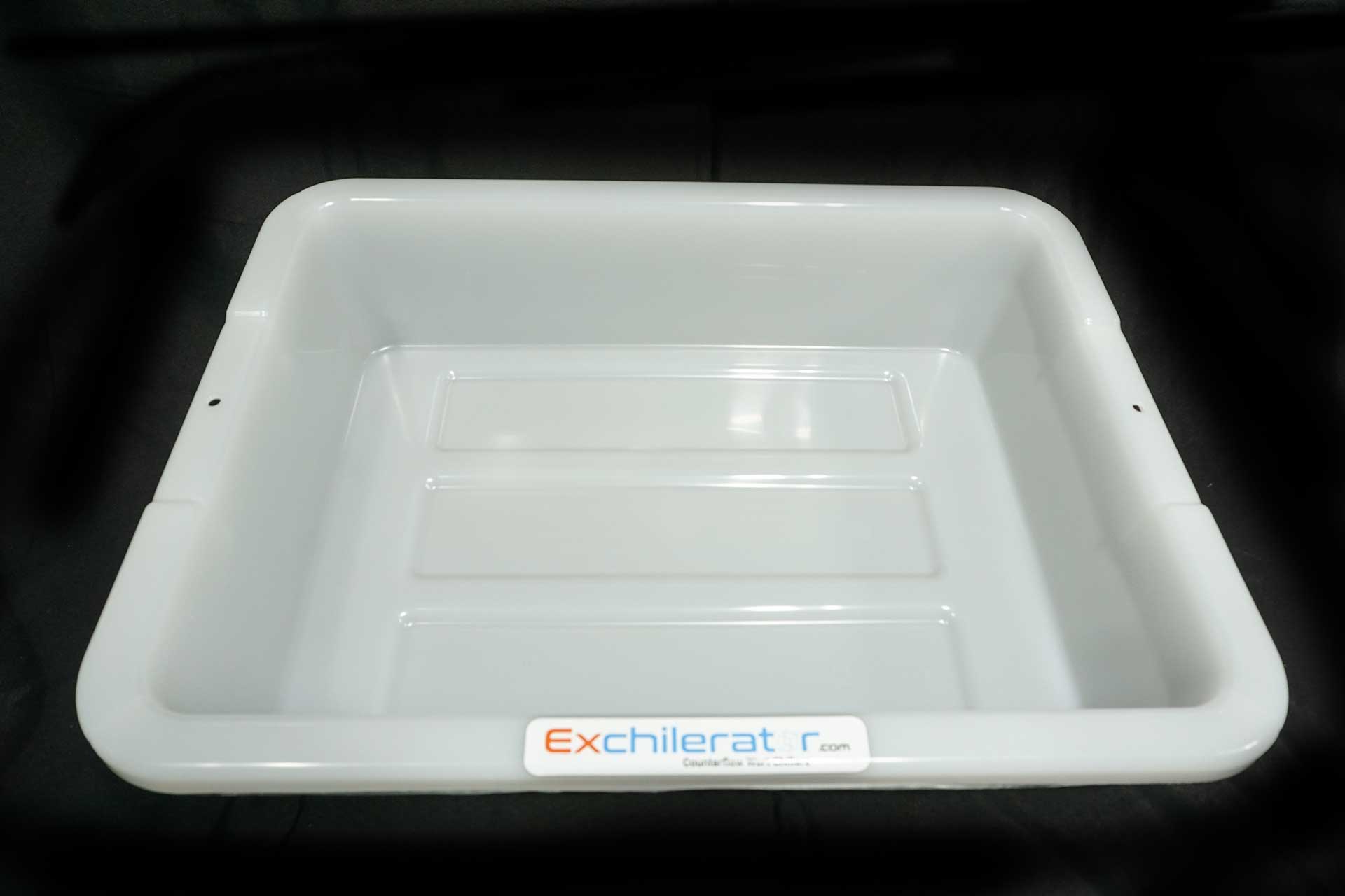 Rubbermaid® Soaking Tub